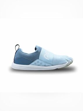 Peluva Running Shoes, NWOT